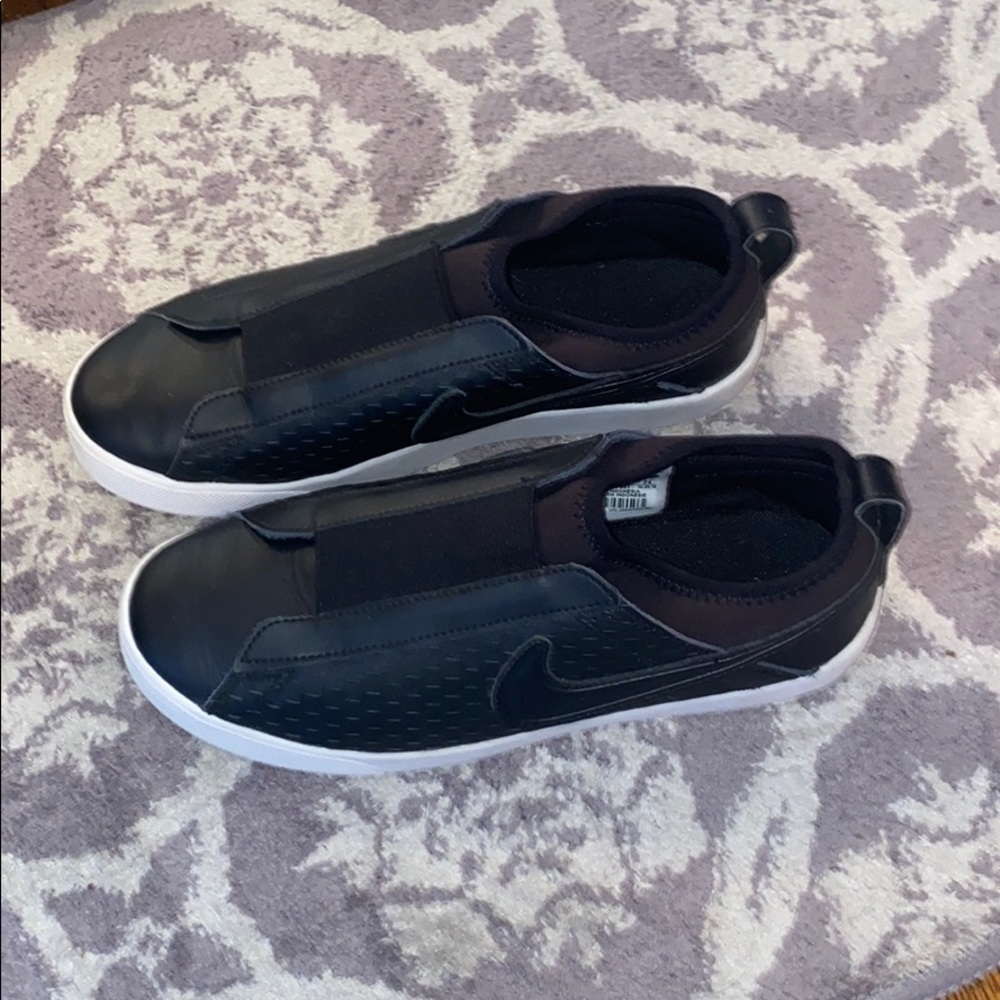 Black Nike US 7 Worn Once